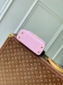 Сумка Louis Vuitton Capucines Cutie mini
