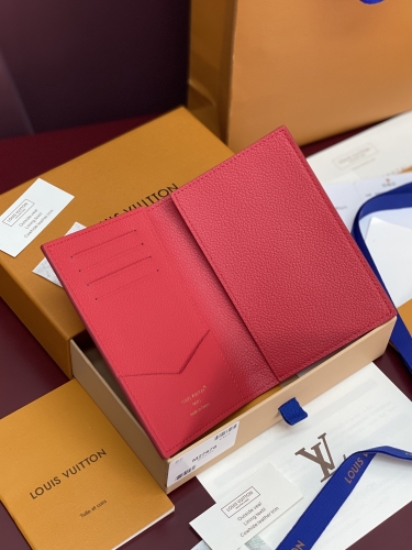 Обложка для паспорта Louis Vuitton red