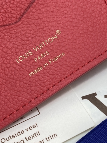 Обложка для паспорта Louis Vuitton red