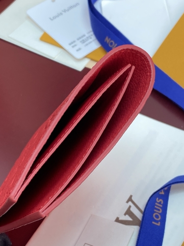 Обложка для паспорта Louis Vuitton red