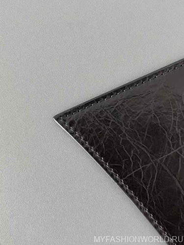 Сумка Balenciaga Crush Medium Chain Bag