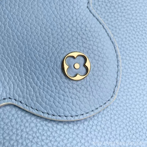 Сумка Louis Vuitton Capucines Cutie mini