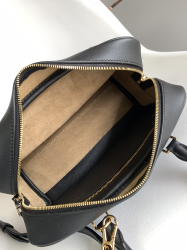 Сумка Loewe Amazona 23 черная