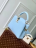 Сумка Louis Vuitton Capucines Cutie Small