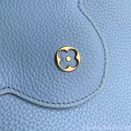 Сумка Louis Vuitton Capucines Cutie Small