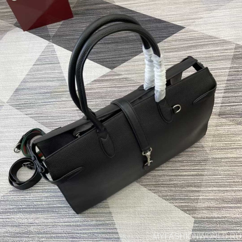 Большая сумка-тоут с застежкой-карабином