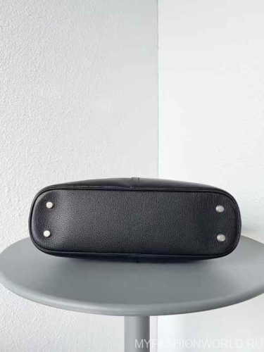 Сумка Balenciaga Locker Medium HOBO