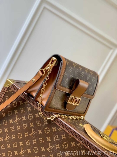 Сумка Louis Vuitton Mini Dauphine Nicolas Ghesquière medium