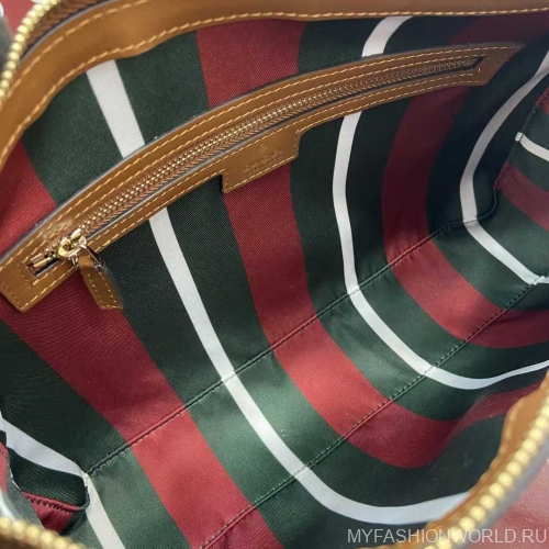 Средняя сумка на плечо GG Emblem