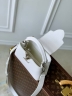 Сумка Louis Vuitton Capucines East West mini