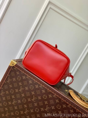 Сумка Louis Vuitton Noé BB