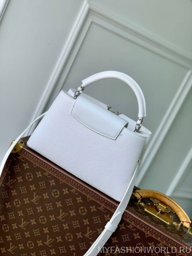 Сумка Louis Vuitton Capucines East West small