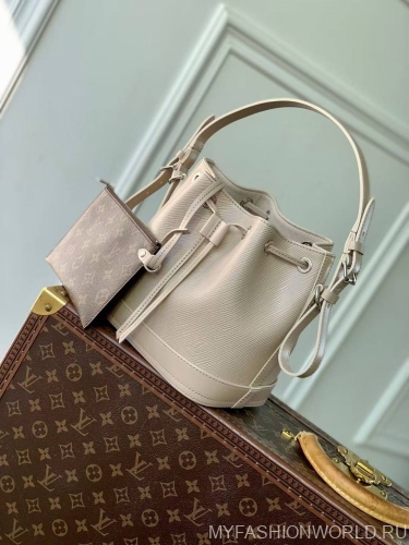 Сумка Louis Vuitton Noé BB