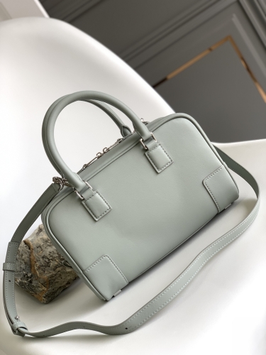 Сумка Loewe Amazona 23 серая