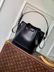 Сумка Louis Vuitton Noé BB