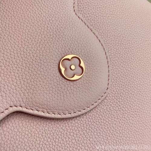 Сумка Louis Vuitton Capucines East West mini