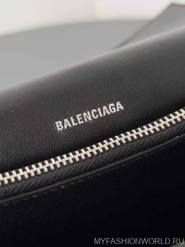 Сумка Balenciaga Crush Small