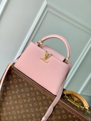 Сумка Louis Vuitton Capucines East West small