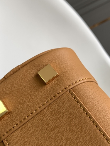 Сумка Loewe Amazona