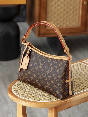 Сумка Louis Vuitton CarryAll East West