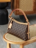 Сумка Louis Vuitton CarryAll East West