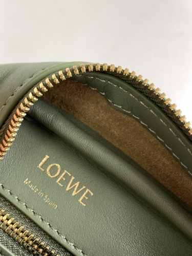 Сумка Loewe Amazona 23 зеленая
