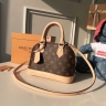 Сумка Louis Vuitton Alma Monogram canvas small