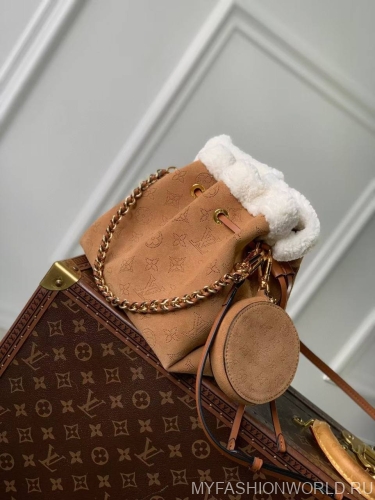 Сумка Louis Vuitton Bella