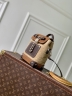 Сумка через плечо Louis Vuitton Steamer 15