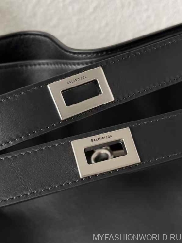 Сумка Balenciaga Bel Air Large Hobo Bag