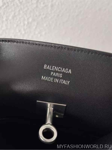 Сумка Balenciaga Bel Air Large Hobo Bag