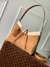 Сумка Louis Vuitton CarryAll PM