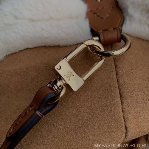 Сумка Louis Vuitton CarryAll PM