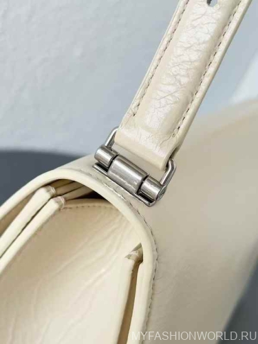 Сумка Balenciaga Crush Medium 