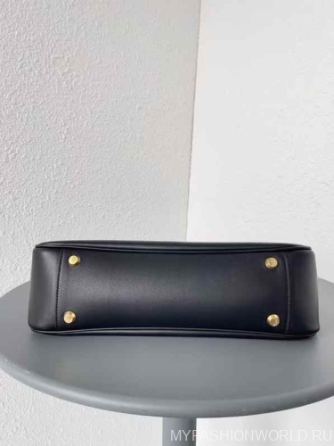Сумка Balenciaga Bel Air Small Shoulder Bag