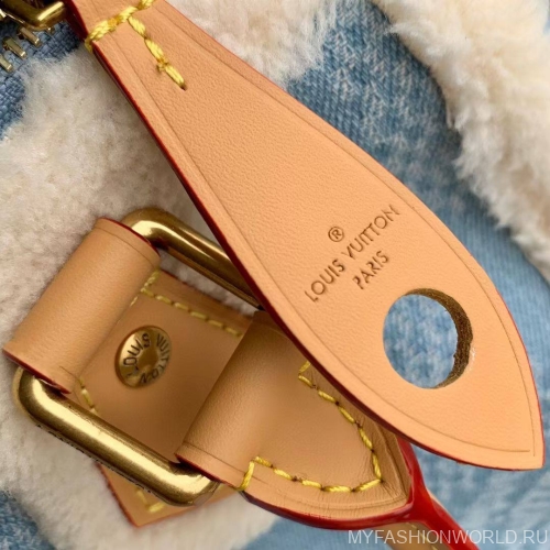 Сумка Louis Vuitton Speedy с плечевым ремнём