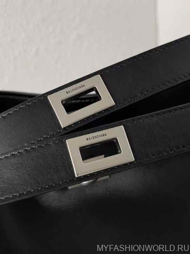 Сумка Balenciaga Bel Air Small Shoulder Bag