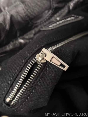 Сумка Balenciaga Crush Medium Tote Bag