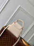 Сумка Louis Vuitton Capucines Jewelily mini