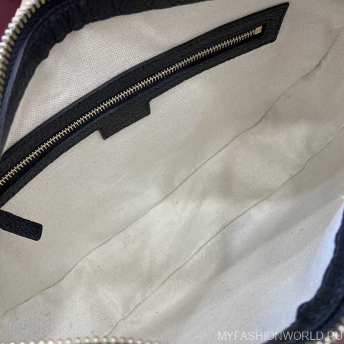 Средняя сумка на плечо GG Emblem