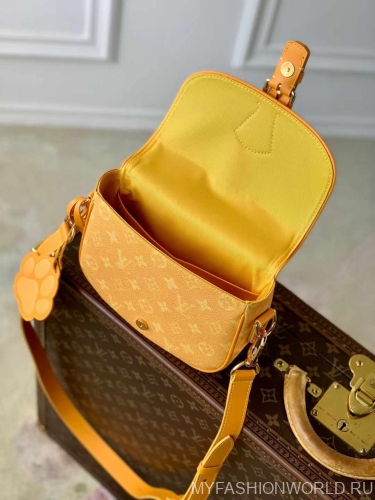 Сумка Montsouris Messenger Other Monogram Canvas