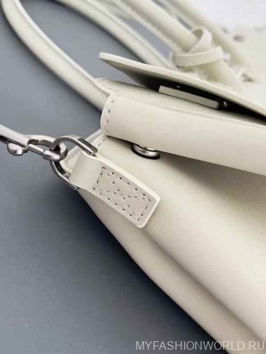 Сумка Balenciaga Bel Air Small Carry All Bag 