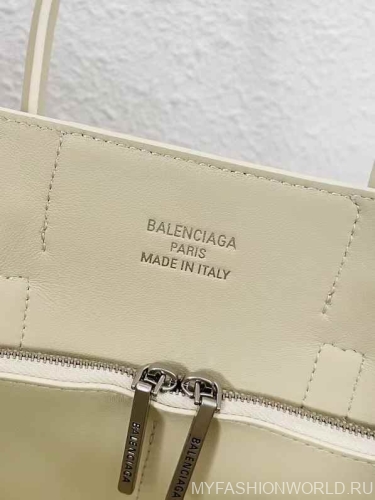 Сумка Balenciaga Bel Air Small Carry All Bag 