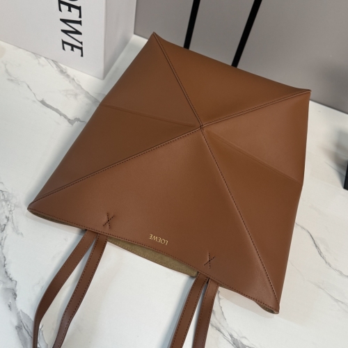 Сумка Loewe Puzzle Fold 30 коричневая