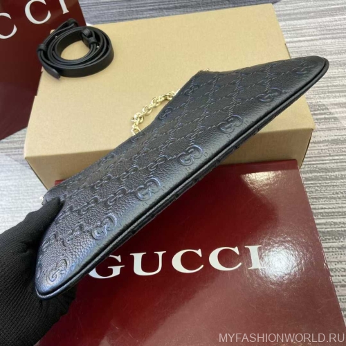 Маленькая сумка через плечо GG Emblem