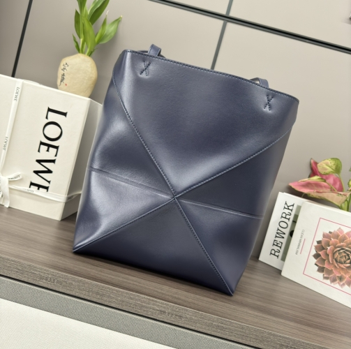 Сумка Loewe Puzzle Fold темно-синяя