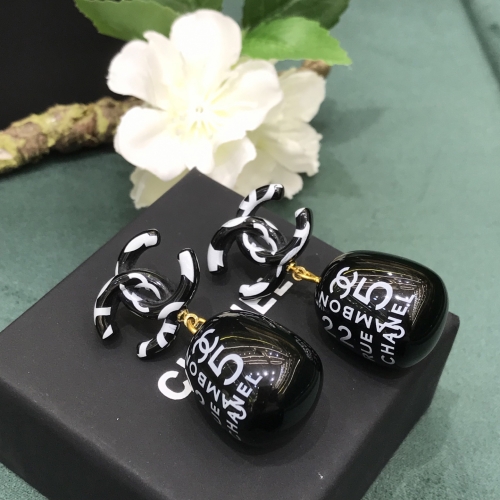 Серьги Chanel Double 22 RUE CAMBON
