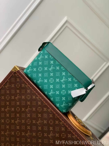 Клатч Pochette Voyage Souple
