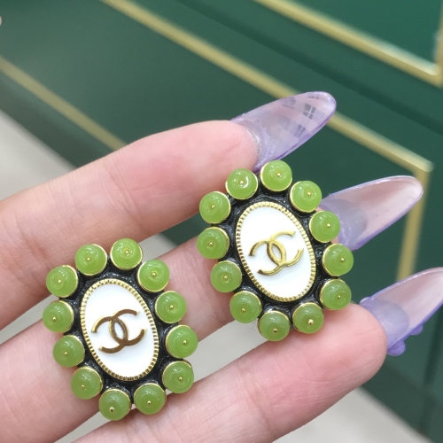 Серьги Chanel с зеленой эмалью