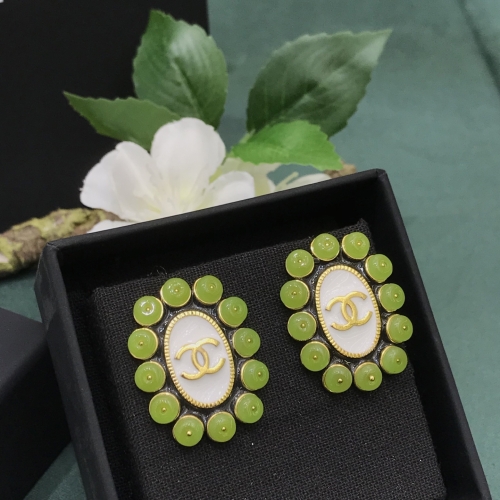 Серьги Chanel с зеленой эмалью